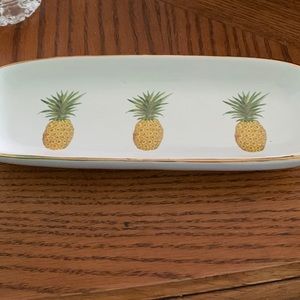 Arlington long pineapple dish trimmed in gold